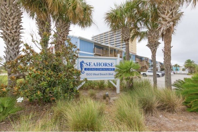 Apartment 2 bedrooms, with pool