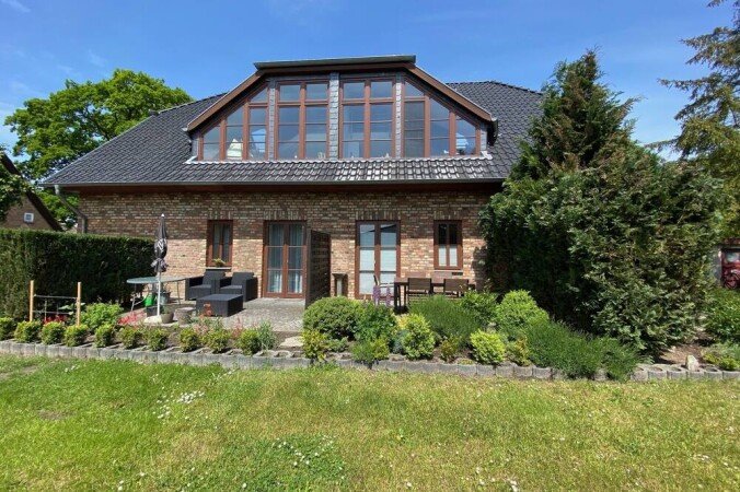 Wohnung 2 Schlafzimmer, mit Garten