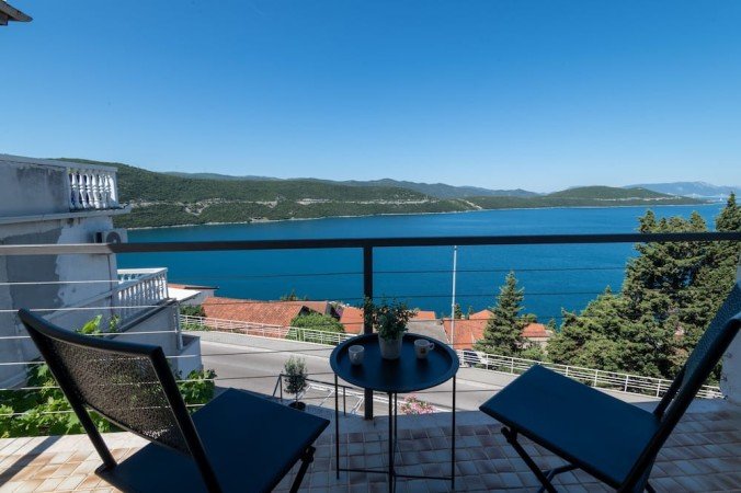 Wohnung 2 Schlafzimmer, mit Garten