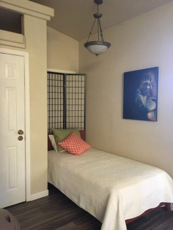 Bed and breakfast 3 guests, with gym