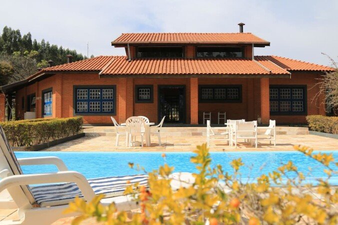 Casa 4 quartos, com piscina