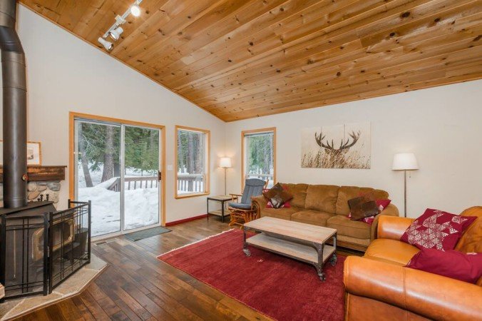 House 3 bedrooms, with fireplace