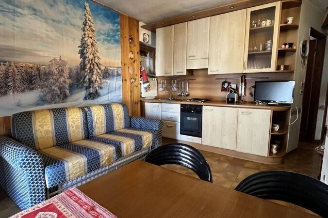 Casa 2 camere, con caminetto