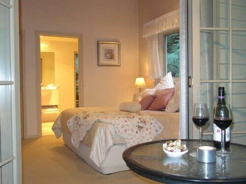 House 1 bedroom, with jacuzzi