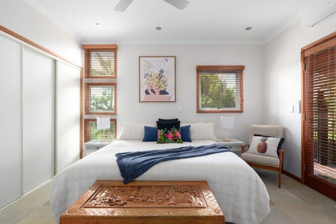 House 2 bedrooms, with pool