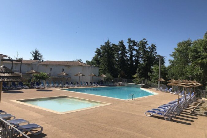 Appartement 2 chambres, avec piscine