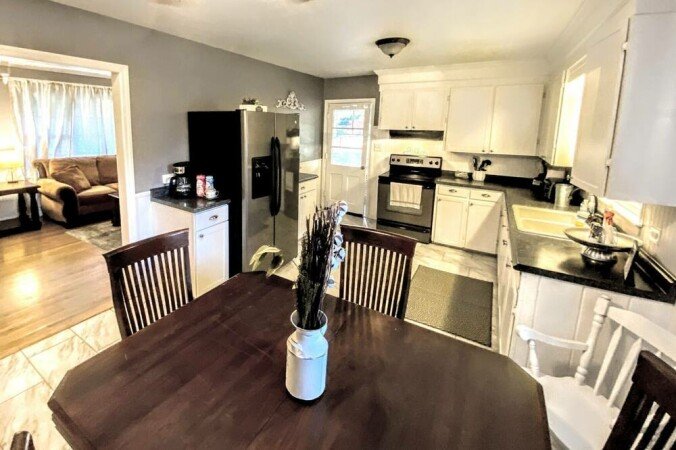 House 3 bedrooms, with garden