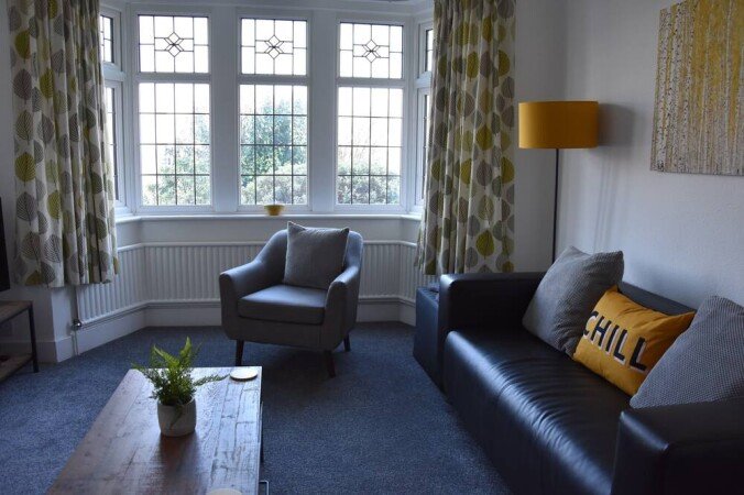 House 3 bedrooms, with garden