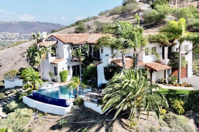 Villa 4 bedrooms, with jacuzzi