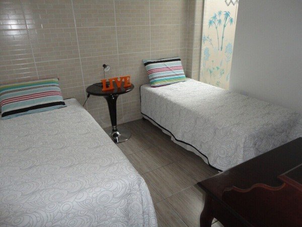 Casa 1 quarto, com ginásio