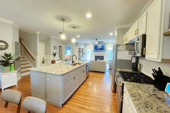 House 4 bedrooms, with jacuzzi