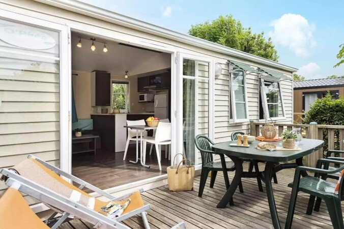 Mobil home authentique, 3 chambres, avec piscine