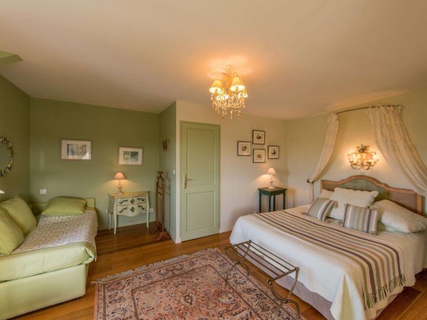 Bed and breakfast chic, 1 chambre, avec jardin