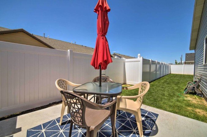 House 3 bedrooms, with garden