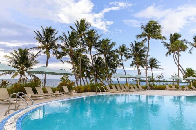 Bed and breakfast 1 bedroom, with pool