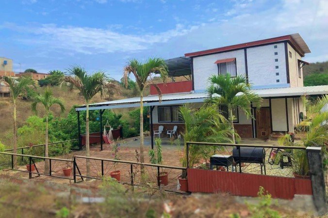 Casa 2 habitaciones, con aire acondicionado