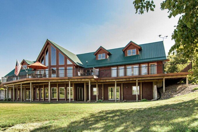 Bed and breakfast 5 bedrooms, with air conditioning