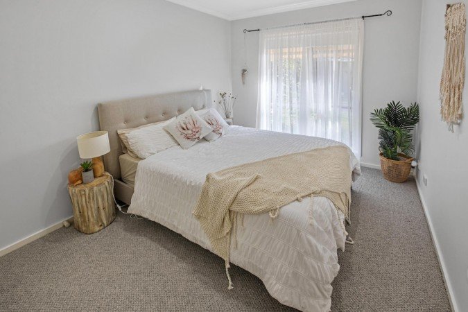 House 4 bedrooms, with pool