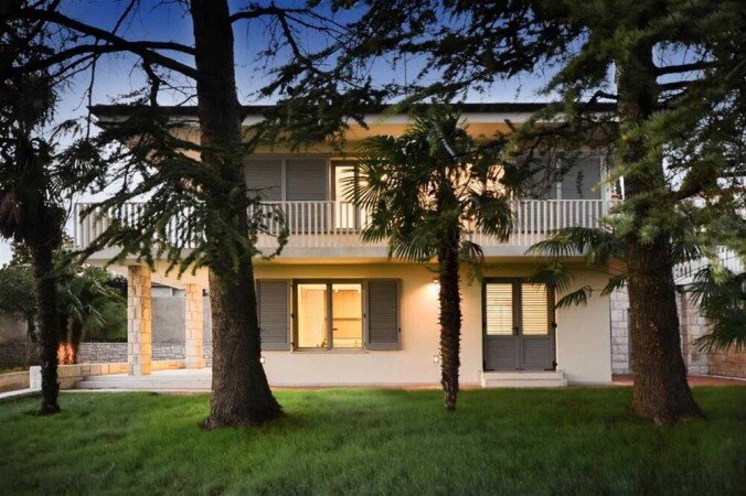 Wohnung 2 Schlafzimmer, mit Garten