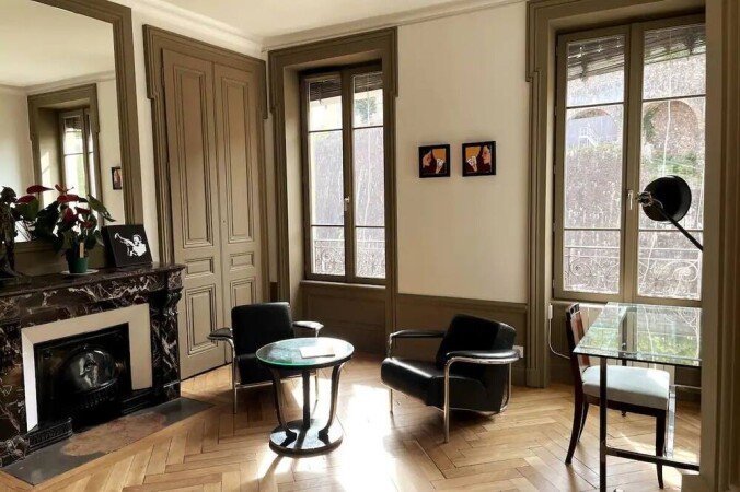 Apartment 1 bedroom, with fireplace