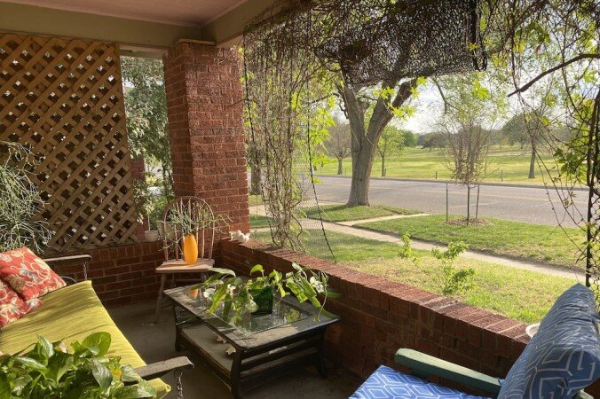 House 2 bedrooms, with garden