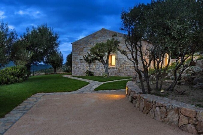 Villa 3 camere, con idromassaggio