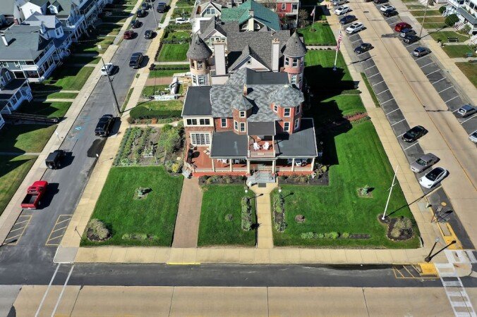 House 6 bedrooms, with jacuzzi
