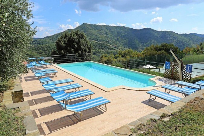 Villa 6 camere, con piscina