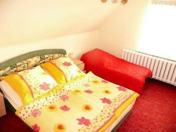 Wohnung 1 Schlafzimmer, mit Parkplatz