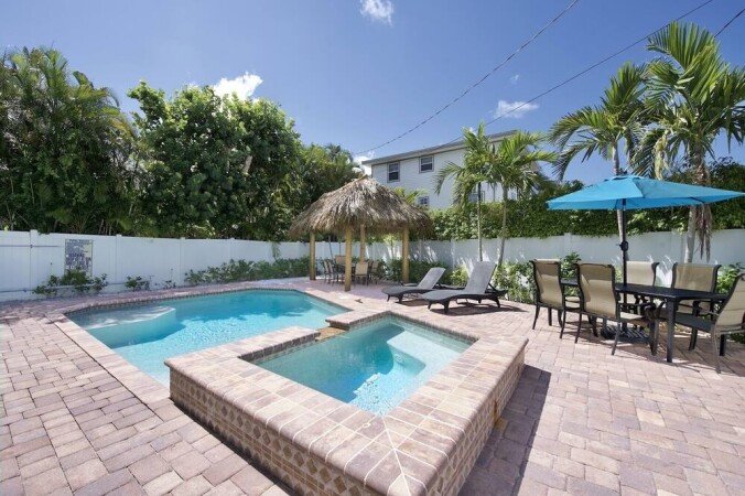 Ferienhaus 5 Schlafzimmer, mit Pool