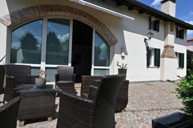 Villa 5 camere, con giardino