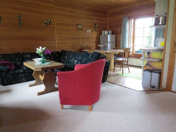 Wohnung 3 Schlafzimmer, mit Garten