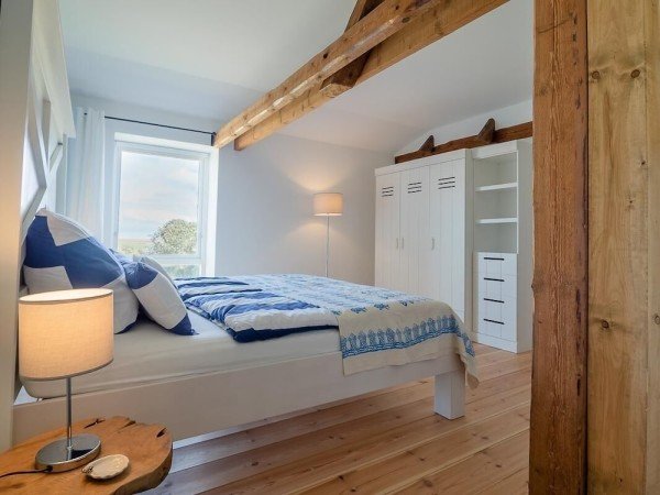 Wohnung 2 Schlafzimmer, mit Garten