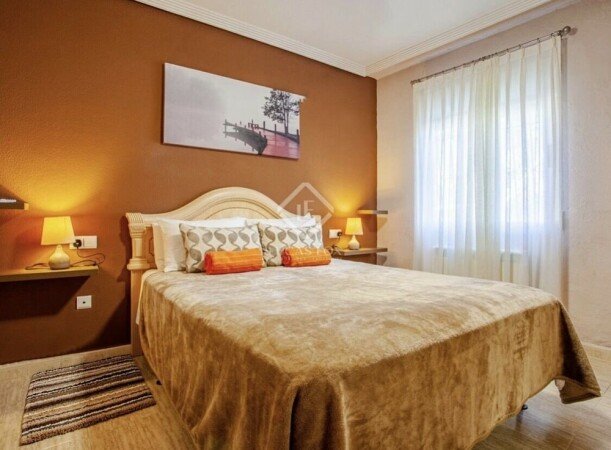 Casa 5 habitaciones, con piscina