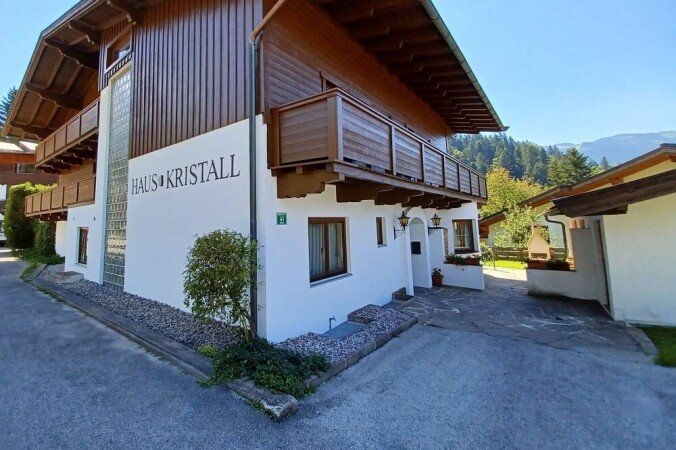 Wohnung 5 Schlafzimmer, mit Kamin