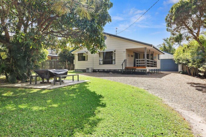 House 3 bedrooms, with garden