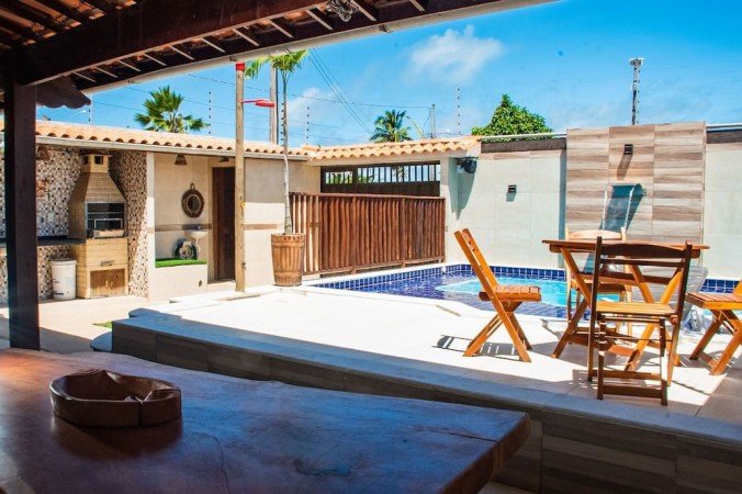 Casa 4 quartos, com piscina