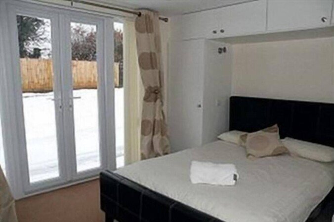 Bed and breakfast 1 bedroom, with garden
