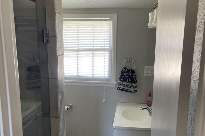 House 1 bedroom, with jacuzzi