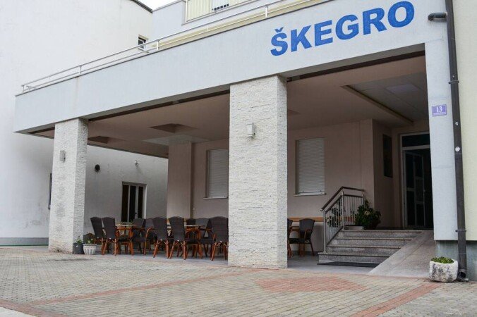 Bed and breakfast 1 bedroom, with garden