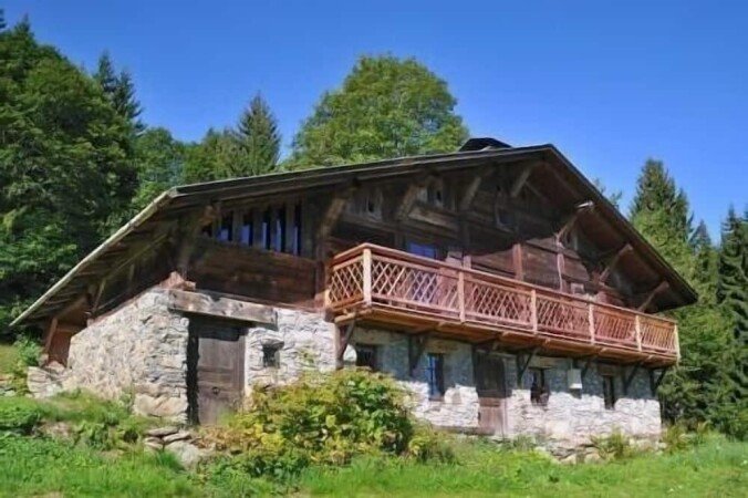 Chalet tout confort, 5 chambres, avec jardin