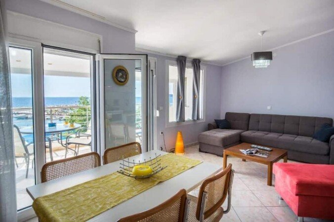 Wohnung 2 Schlafzimmer, mit Klimaanlage