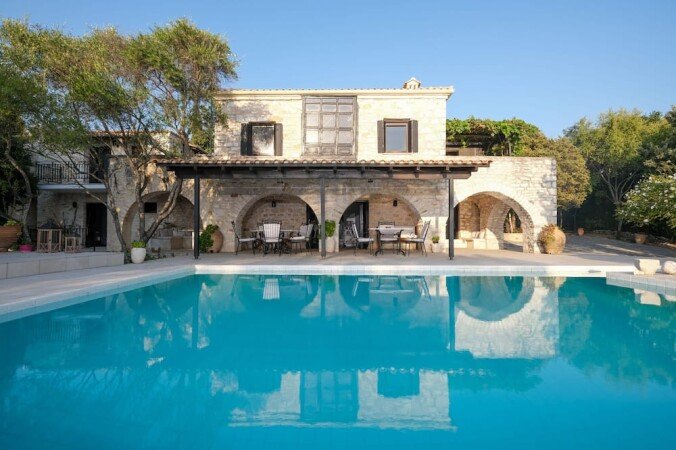 Villa 7 Schlafzimmer, mit Pool