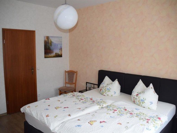 Wohnung 1 Schlafzimmer, mit Parkplatz