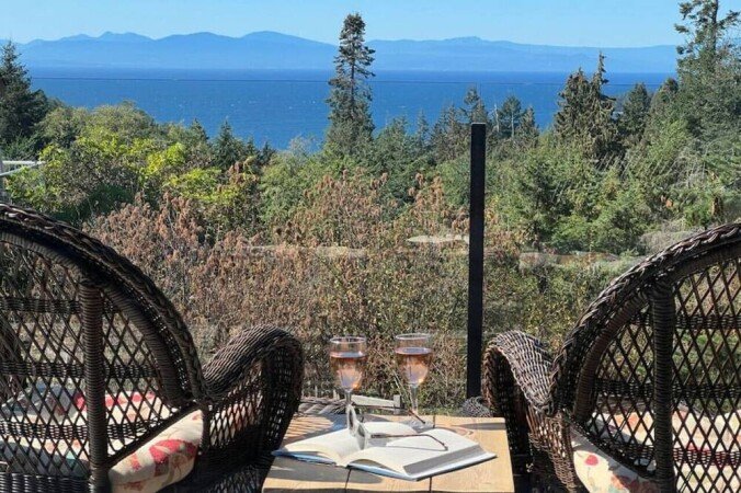 House 2 bedrooms, with garden