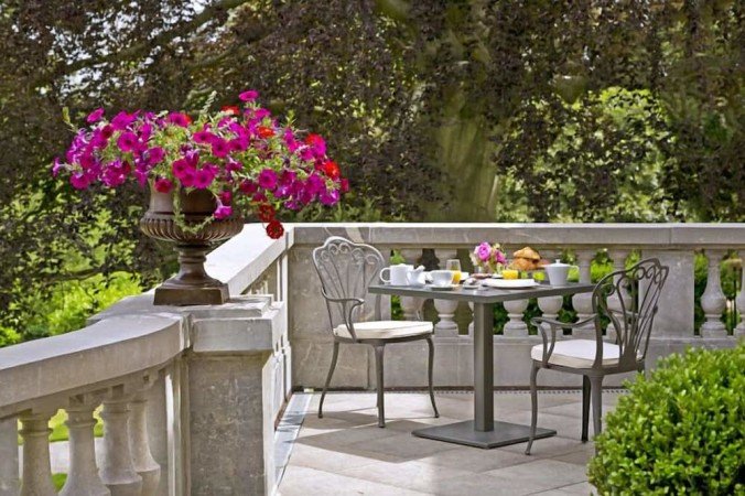 Château design, 9 chambres, avec jardin