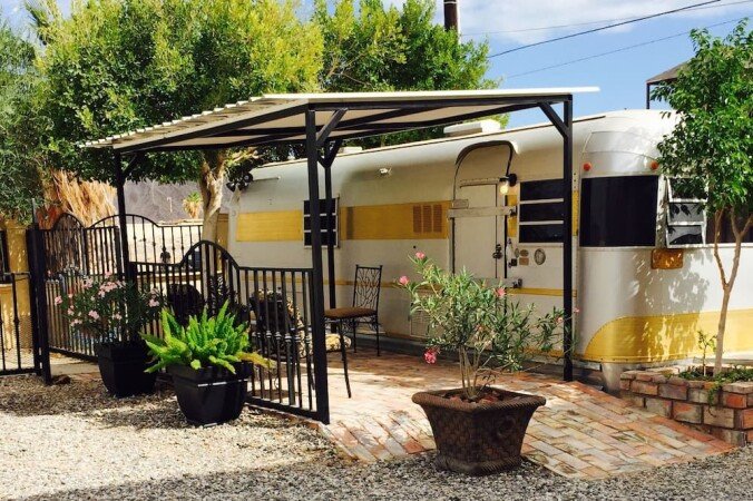 Casa 2 huéspedes, con jardín