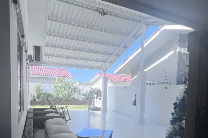 Casa 2 habitaciones, con aire acondicionado