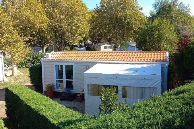 Mobil home 2 chambres, avec piscine