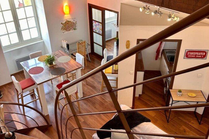 Duplex cozy, 2 chambres, avec jacuzzi